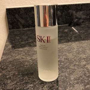 Sk-II facial treatment essence